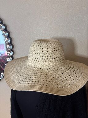 Torrid Straw Wide-Brim Sun Hat - Beige New